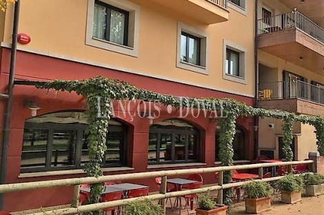 Costa Brava. Restaurante y hotel en venta. Llagostera. Girona hoteles en venta