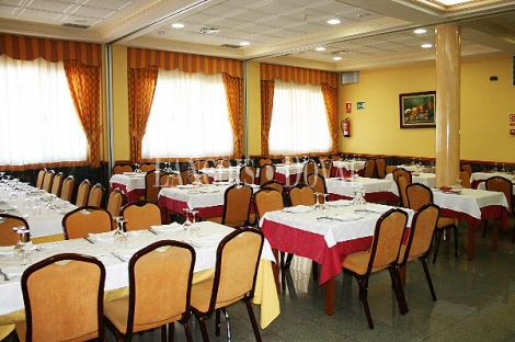 Hotel restaurante en venta. Valladolid. Siete Iglesias de Trabancos.