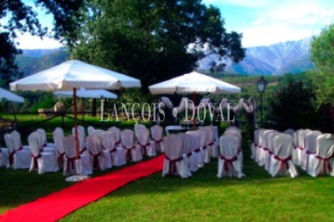 Hotel con encanto en venta. Salón para eventos y celebraciones. Comarca de La Vera.