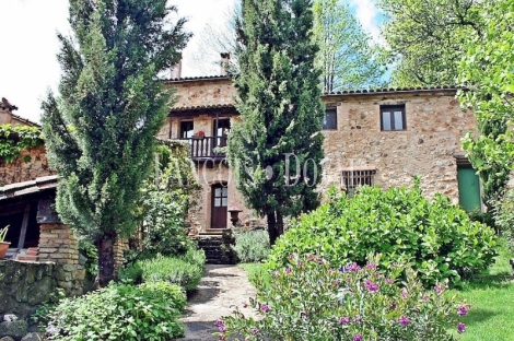 Valle del Jerte. Hotel rural con encanto en venta. Sierra de Gredos. Jerte. Tornavacas.