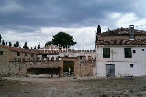 Finca y heredad en venta. Ontinyent. Ideal eventos. La Vall D' Albaida. Valencia