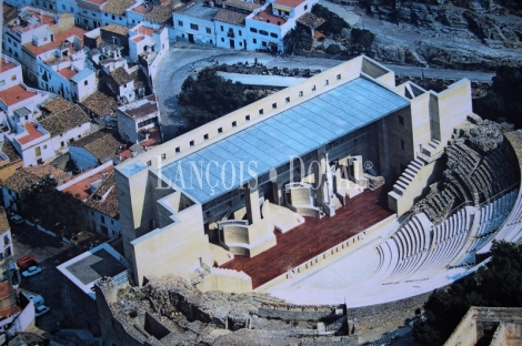 Restaurante en venta. Sagunto. Junto teatro romano.