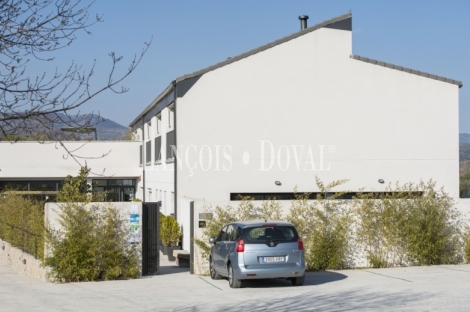 Ávila. Venta hotel rural con encanto. Centro hípico. Navaluenga.