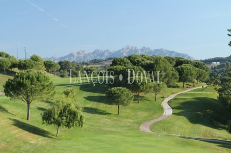Golf Barcelona Masia Bach. Terrenos en venta. Parcelas residenciales