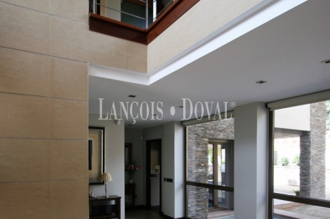 San Lorenzo de El Escorial. Singular y exclusivo chalet en venta.