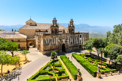 Úbeda. Casa señorial en venta. Jaén. Propiedades históricas en Andalucía.