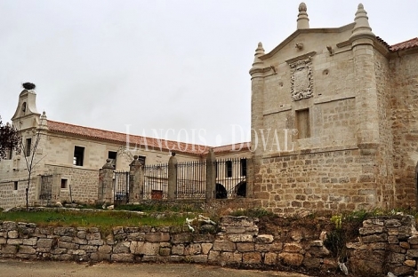 Burgos. Casa palacio en venta. Ideal hotel rural o eventos. Villaverde Mogina.