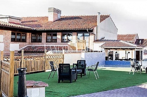 Avila. Hotel con encanto en venta. Velayos. Posada real de Castilla León.