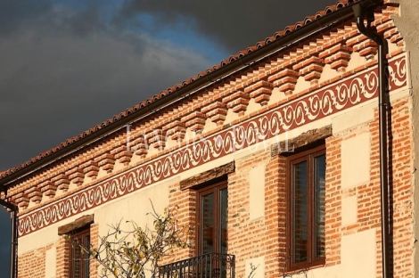 Avila. Hotel con encanto en venta. Velayos. Posada real de Castilla León.