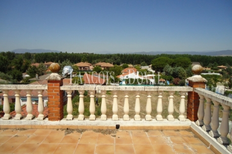 Toledo. Hormigos. Venta finca uso dotacional. Ideal agroturismo o geriátrico.