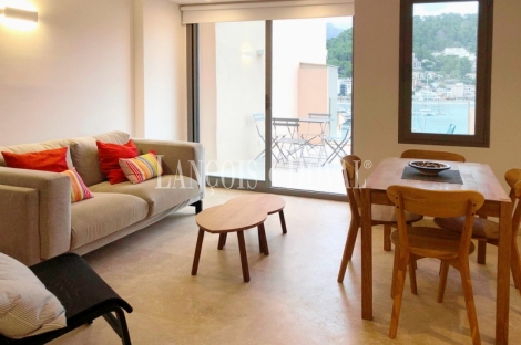 Sóller. Casa de pueblo en venta con vistas al puerto.