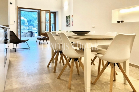 Sóller Casa reformada en venta. Vistas al puerto.