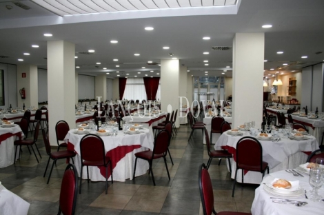 Cangas de Onís. Hotel restaurante en venta. Asturias.