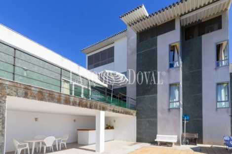 Badajoz. Chalet de diseño vanguardista en venta.