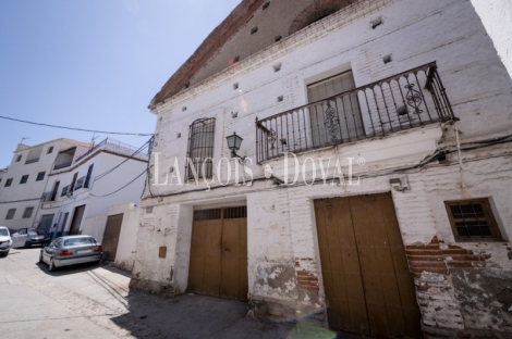 Alpujarra Granadina. Casa de labranza en venta a rehabilitar. Ideal turismo rural.