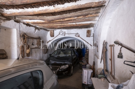 Alpujarra Granadina. Casa de labranza en venta a rehabilitar. Ideal turismo rural.