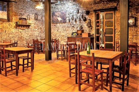 Asturias. Oportunidad. Restaurante en venta con apartamentos turísticos. Proaza. Senda del Oso.