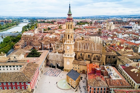 Zaragoza. Edificio singular en venta. Casco histórico.