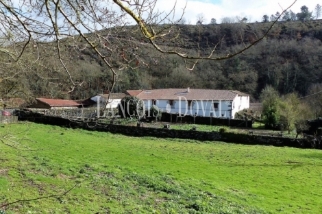 Lugo. Finca histórica en venta. Ribeira Sacra. Explotación turística y cinegética.