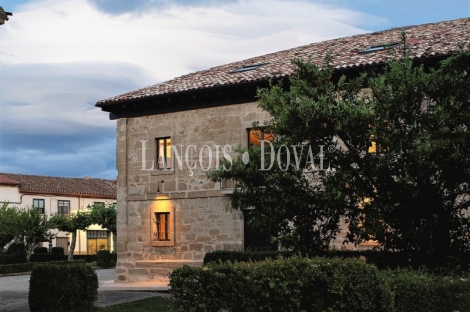 Hotel en venta. La Rioja enoturismo en estado puro.