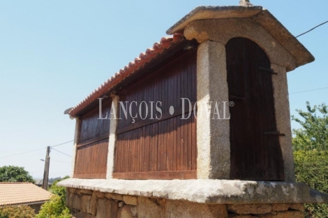 A Coruña. Venta casa rural. Paderne.