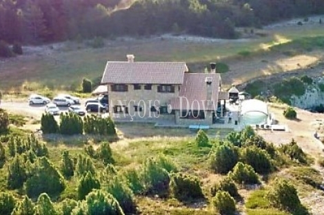 Teruel. Casa rural en venta. Nogueruelas. Sierra de Gúdar.