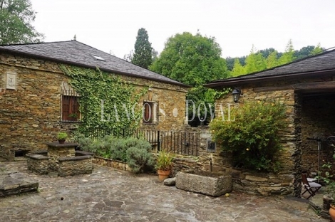 Asturias. Aldea rural en venta. Vegadeo. Antiguo molino.