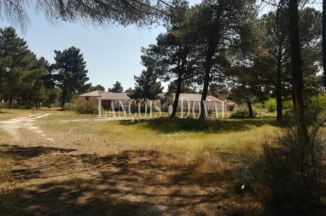 Segovia. Coca. Proyecto casa rural sostenible y ecológica busca inversor.