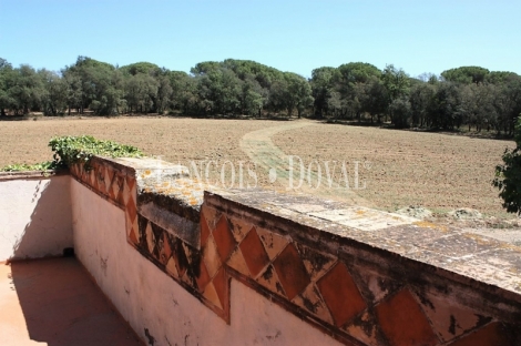 Cassà de la Selva. Venta masía y finca. Ideal hípica y turismo rural. Gavarres