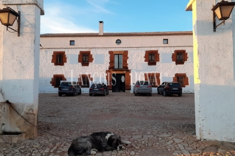 Jaén. Dehesas, fincas y cortijos en venta.