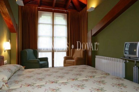 Asturias. Hotel con encanto y restaurante en venta. Belmonte. Somiedo.