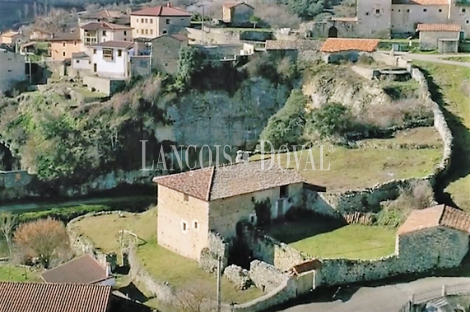 Puentedey. Burgos. Casa rústica en venta ideal proyecto turístico rural.