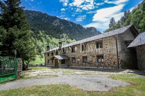 Os de Civis. Casa rústica en venta. Ideal hostelería. Valls de Valira