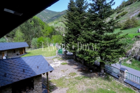 Os de Civis. Casa rústica en venta. Ideal hostelería. Valls de Valira