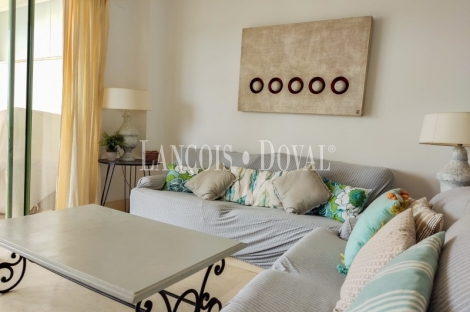 Sotogrande. Piso exclusivo en venta con vistas a La Marina.