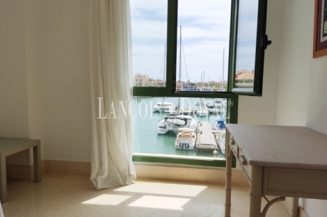 Sotogrande. Piso exclusivo en venta con vistas a La Marina.