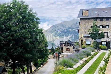 Taüll. Albergue rural en venta en La Vall de Boí.