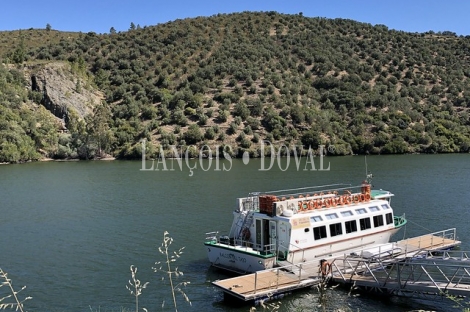 Cáceres. Venta finca ganadera, agroturismo y coto de caza.