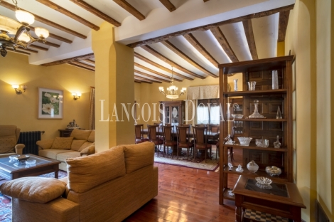 Alhama de Aragón. Casa señorial en venta. Zaragoza