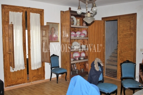 Muniesa. Teruel. Casa palacio en venta. Ideal hotel o casa rural.