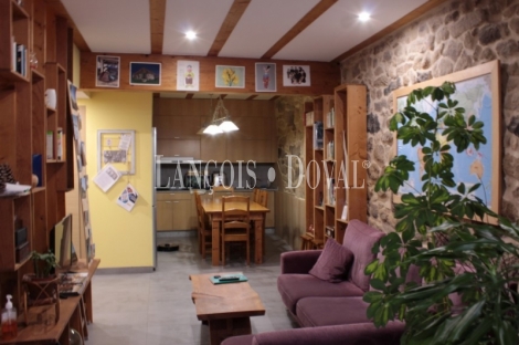 Ourense. Casa rural en venta junto al monasterio de Trandeiras. Xinzo de Limia