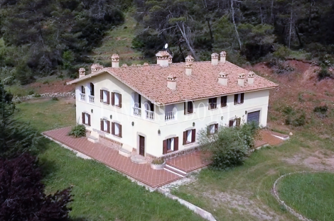 Jaén. Cortijo, coto de caza y finca forestal en venta. Sierra de Segura