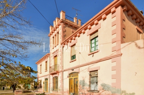 Vilanova i la Geltrú. Finca con masía y ermita en venta ideal hotel y eventos