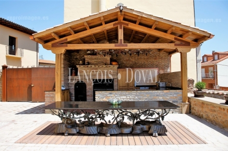 La Rioja. Casa palacio en venta. Edificio de interés histórico en Sotés.