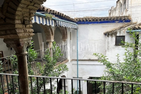 Córdoba. Casa señorial en venta en el casco histórico. Ideal hotel con encanto.