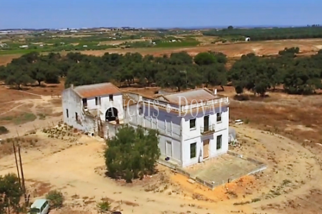 Huelva. Finca forestal y ganadera con cortijo en venta de 536 Has