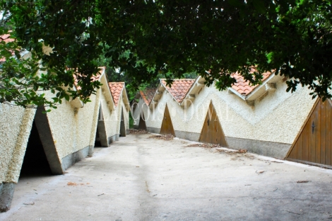 Cáceres. Albergue y campamento rural en venta. Las Villuercas