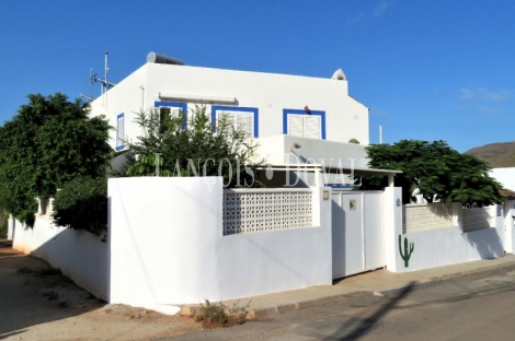 Cabo de Gata. Exclusiva villa en venta. Níjar. San José.