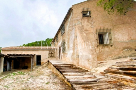 Casa de Labranza y finca en venta. Comunidad Valenciana. Comarca de La Costera.