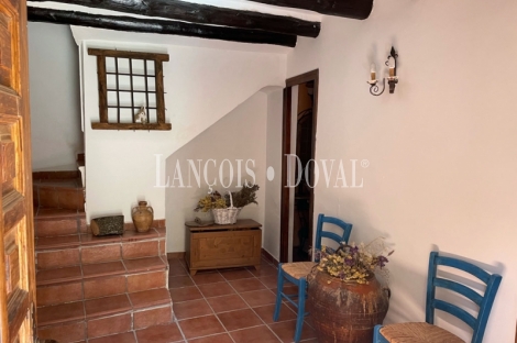 Huesca. Calasanz. Casa de pueblo reformada en venta. Comarca de La Litera